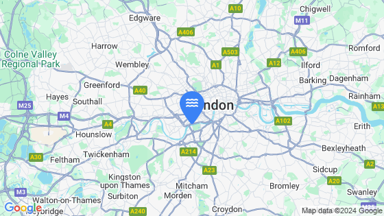 Map showing the location of Albert Bridge